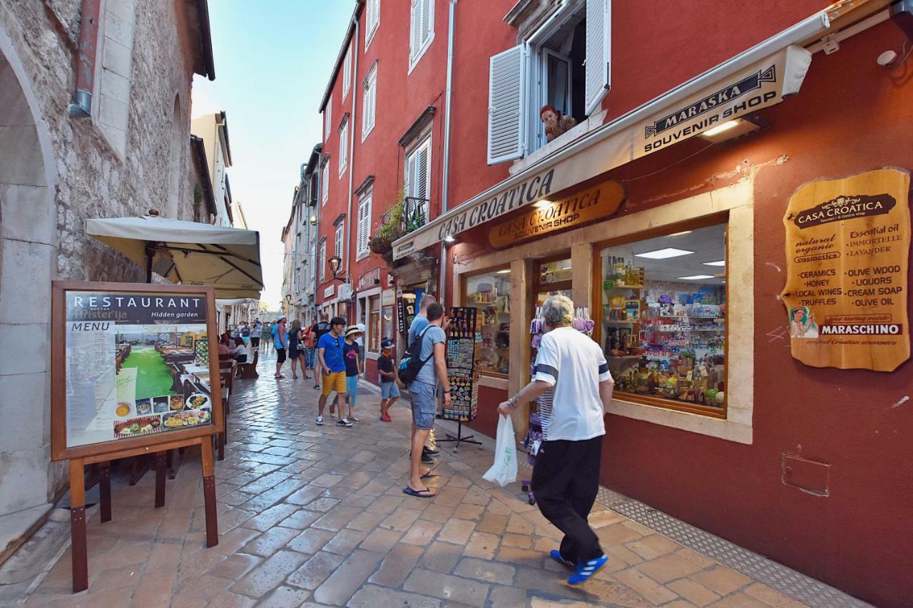 Apartments Four Corners Zadar Bagian luar foto