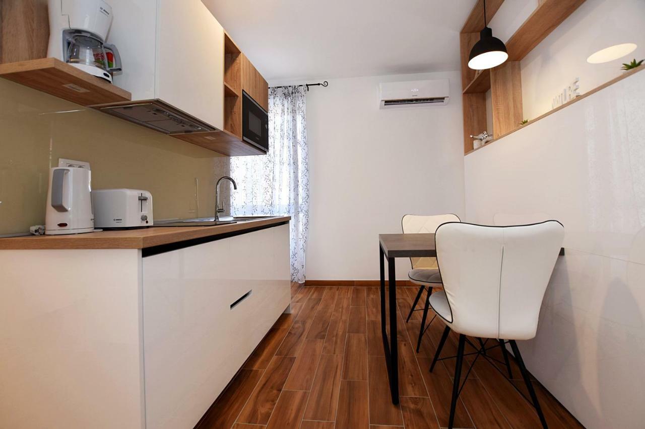 Apartments Four Corners Zadar Bagian luar foto