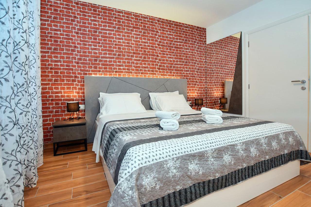 Apartments Four Corners Zadar Bagian luar foto